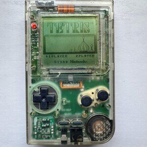 1996 Nintendo Game Boy Pocket Transparent + Tetris – Retro Classic!